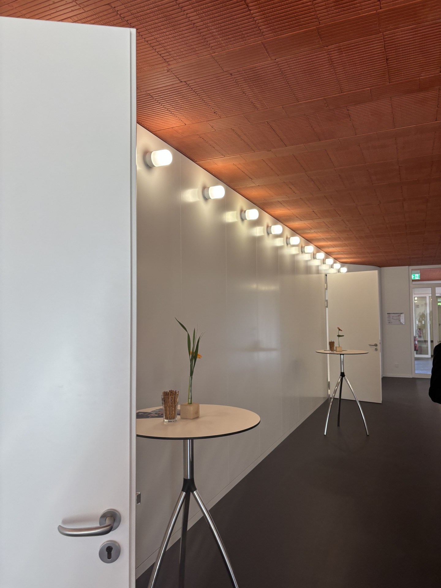 https://www.jentz-bau.de/media/pages/projekte/orgelhaus-rottenburg/2133122495-1781175211/img_5118.jpeg