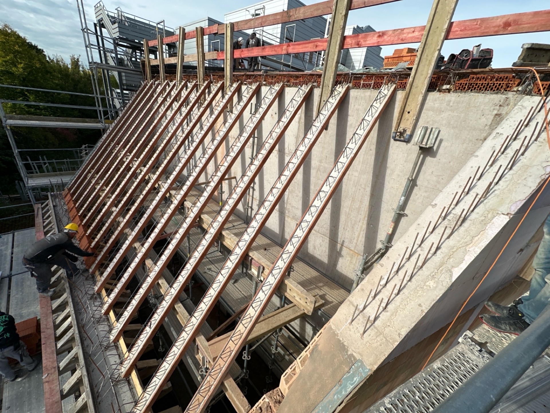 https://www.jentz-bau.de/media/pages/projekte/orgelhaus-rottenburg/2883201481-1781175210/20240925095527_1_921_20240925.jpg