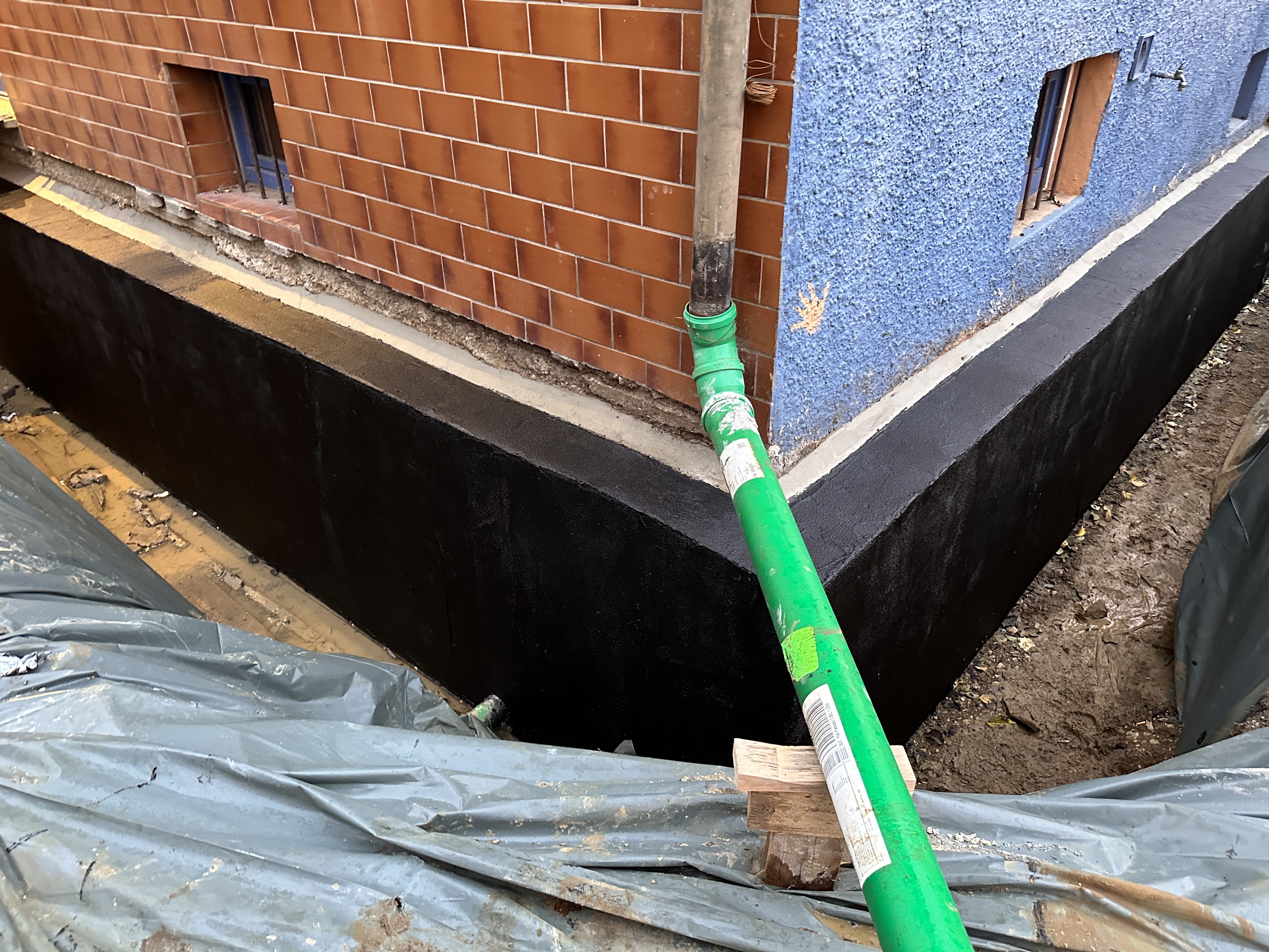 Feuchter Keller & Kellersanierung